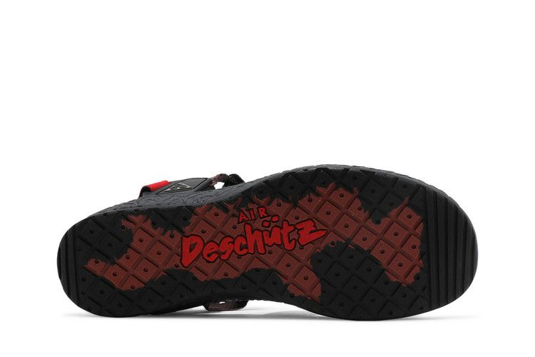 Nike ACG Air Deschutz + 'Redstone'