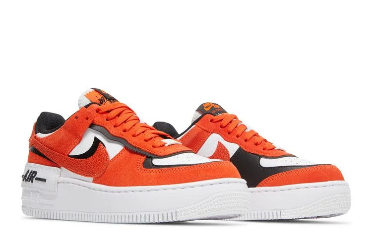 Krossovki-Nike-Wmns-Air-Force-1-Shadow-Cracked-Leather-Rush-Orange-7