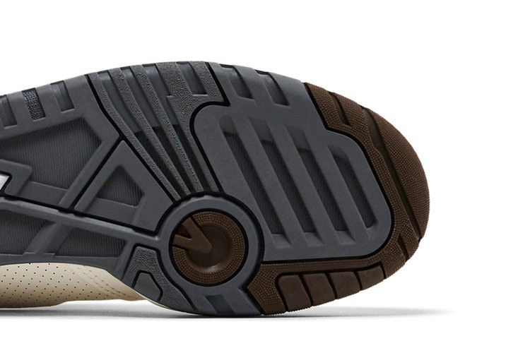 Кроссовки New Balance 550 'Sea Salt Dark Mushroom'