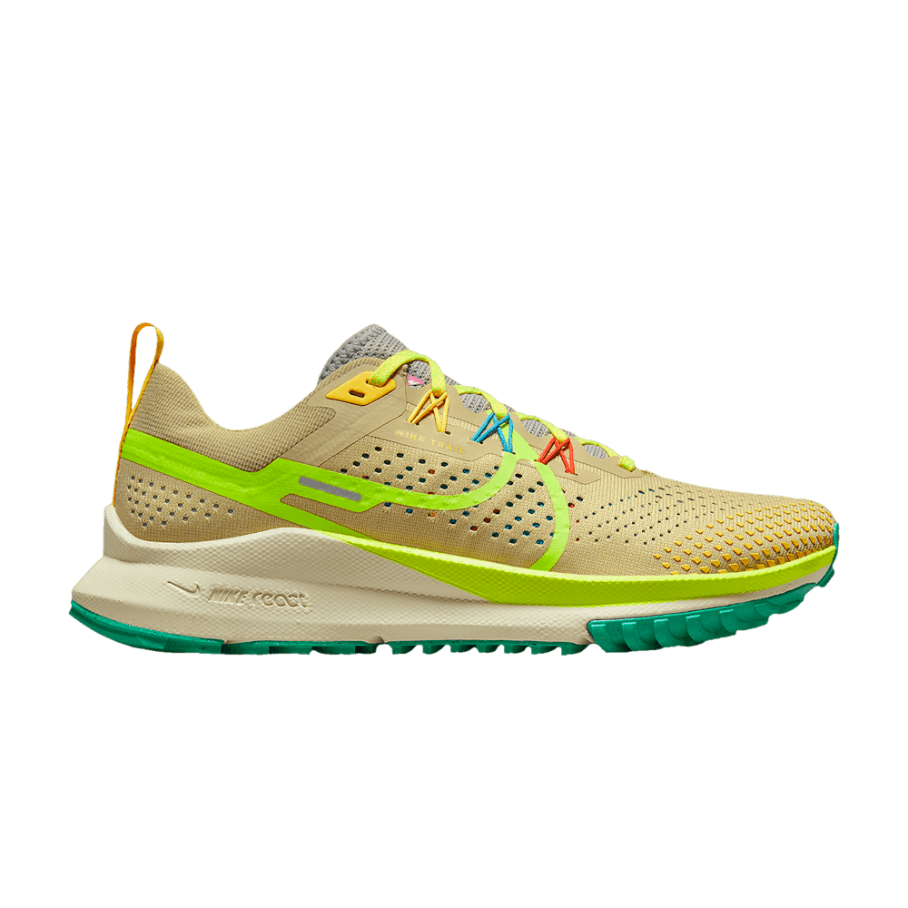 Кроссовки Nike Wmns React Pegasus Trail 4 'Team Gold Volt'
