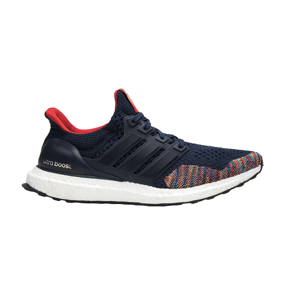 Кроссовки Adidas UltraBoost 1.0 'Chinese New Year'