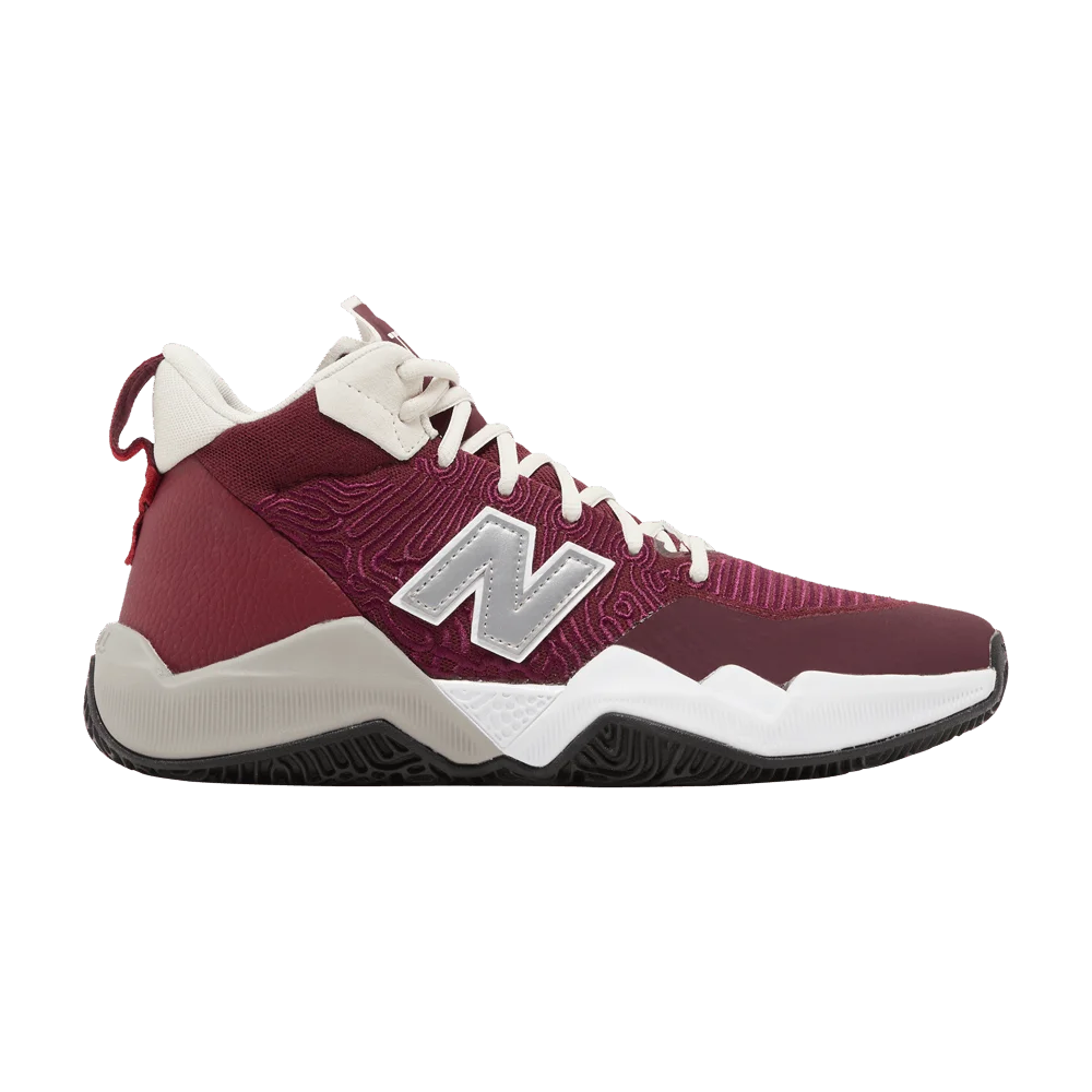Krossovki-New-Balance-Two-WXY-Crimson