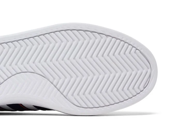 Кроссовки adidas Grand Court 'White Dark Blue Scarlet'