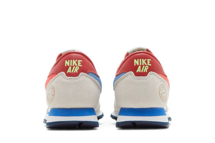Кроссовки Nike Air Pegasus 83 Premium 'Phantom Bright Crimson'