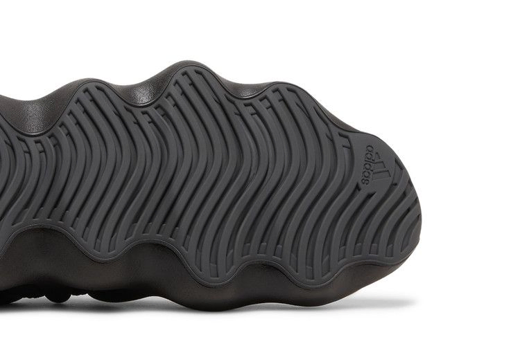 yeezy-450-utility-black-hq3665_04