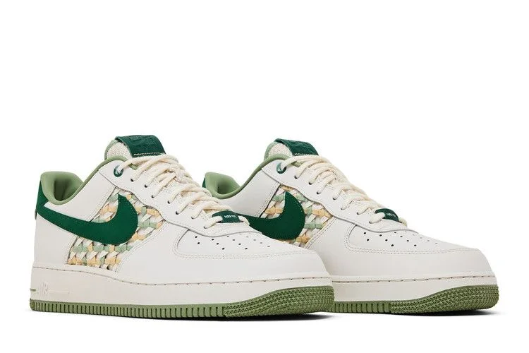 Krossovki-Nike-Air-Force-1-Low-07-Premium-NAI-KE-7