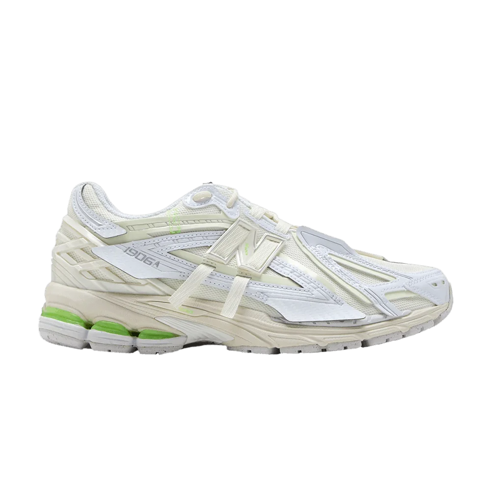 Krossovki-New-Balance-1906A-White-Mint-Flash