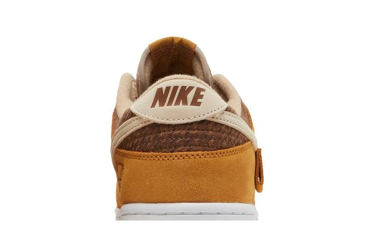 Кроссовки Nike Dunk Low 'Teddy Bear'