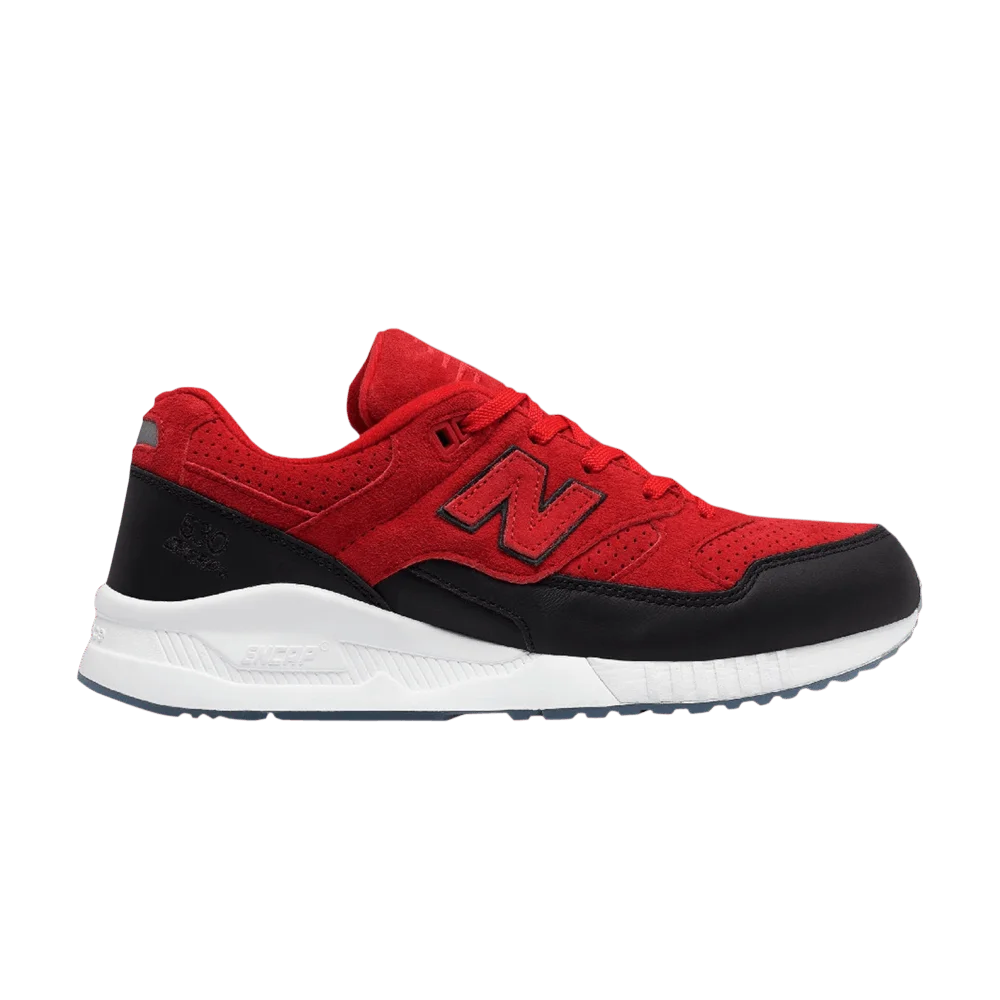 Krossovki-New-Balance-530-Suede-Red-Black