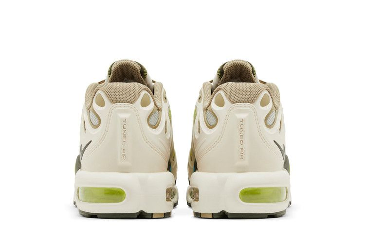 Кроссовки Nike Air Max Plus Drift 'Phantom Cyber'
