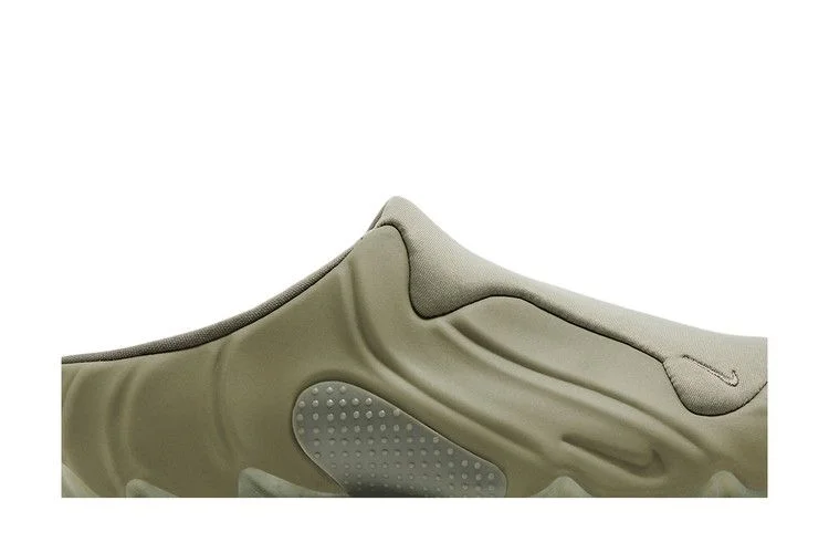 Krossovki-Nike-Clogposite-Light-Army-1