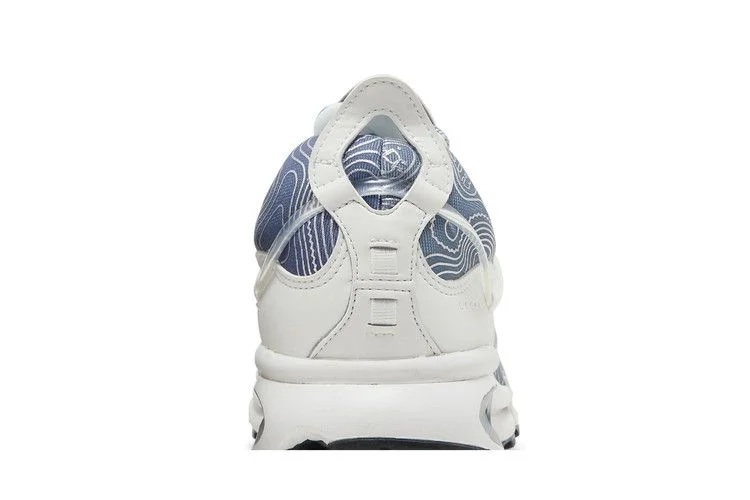 Кроссовки Nike Air Kukini SE 'Topography'