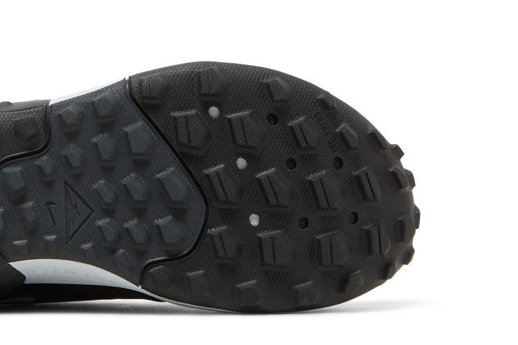 Кроссовки Nike Wmns Wildhorse 7 'Black Pure Platinum'