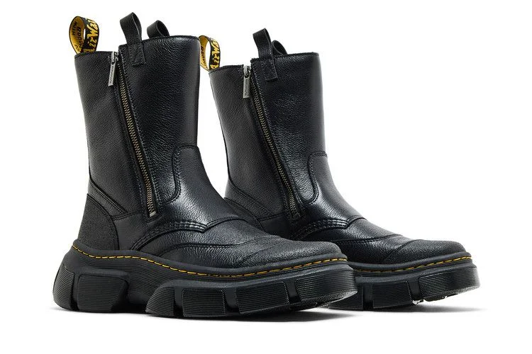 Dr.-Martens-DMXL-Rigger-Boot-Black-7