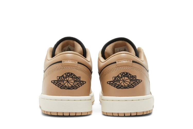 Кроссовки Wmns Air Jordan 1 Low 'Desert'