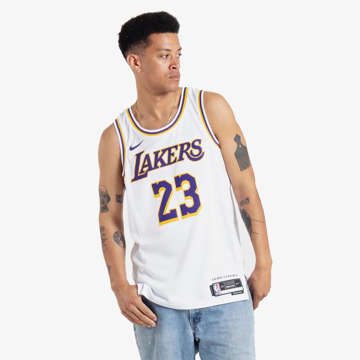 Баскетбольная джерси 2023-24 Los Angeles Lakers LeBron James #23 Swingman Association Edition White Jersey