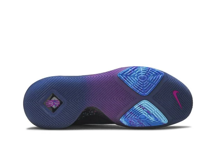Krossovki-Nike-Kyrie-3-Flip-the-Switch-3
