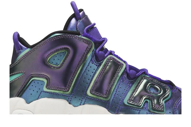 Кроссовки Nike Air More Uptempo GS 'Iridescent Purple'