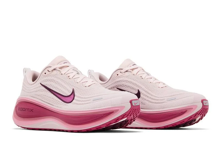 Krossovki-Nike-Wmns-Vomero-Plus-Silt-Red-Sweet-Beet-7
