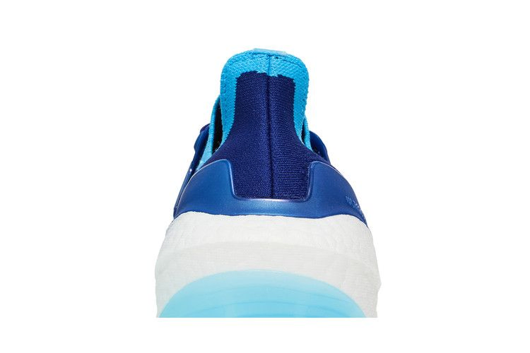 Кроссовки Adidas UltraBoost 22 'Legacy Indigo Solar Yellow'