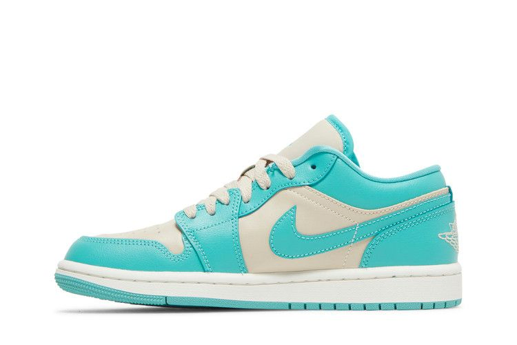 Кроссовки Wmns Air Jordan 1 Low 'Tropical Teal Sandy Beige'