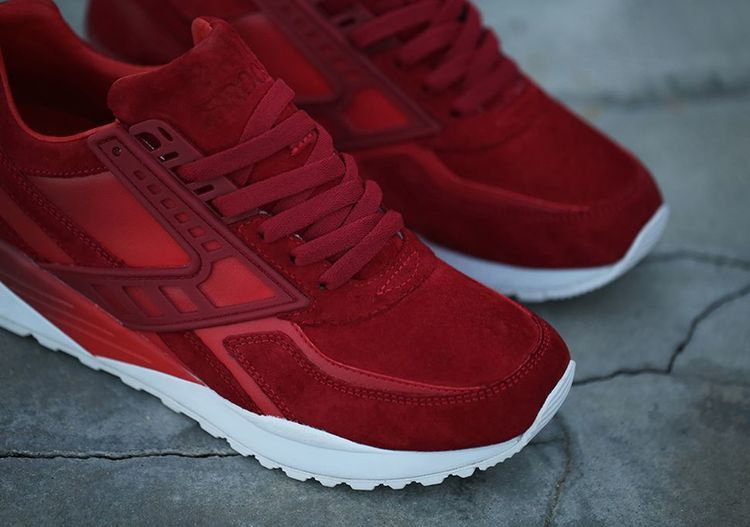 Кроссовки Bait x Brooks Regent 'Inferno'