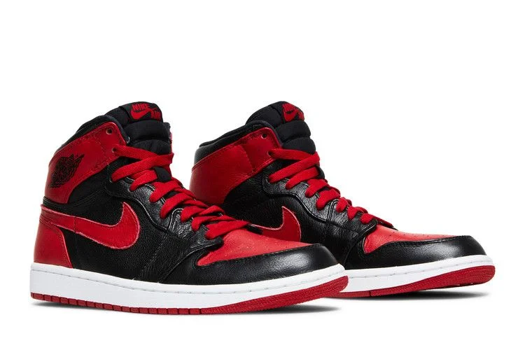 Krossovki-Air-Jordan-1-Retro-High-Banned-2011-7