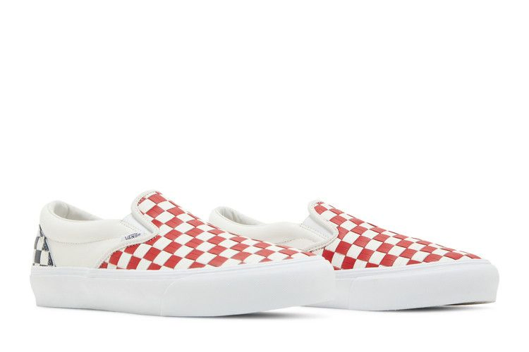 classic-slip-on-vlt-lx-leather-woven-red-vn0a5jj19jd_07