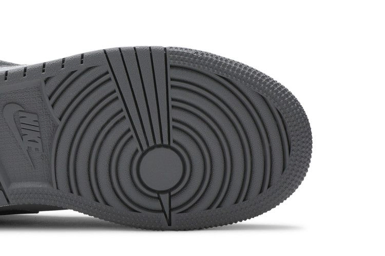 air-jordan-1-high-flyease-gs-light-smoke-grey-dc7986-003_04