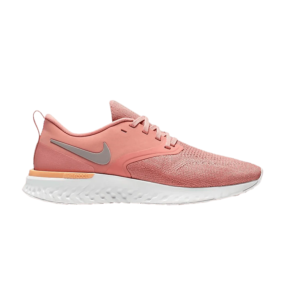 Krossovki-Nike-Wmns-Odyssey-React-Flyknit-2-Pink-Quartz