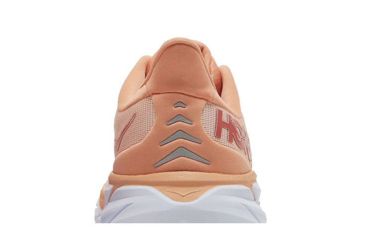 wmns-clifton-8-cantaloupe-1119394-cspy_06