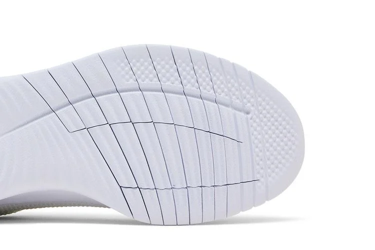 Krossovki-Nike-Wmns-Flex-Experience-Run-12-White-Pure-Platinum-4