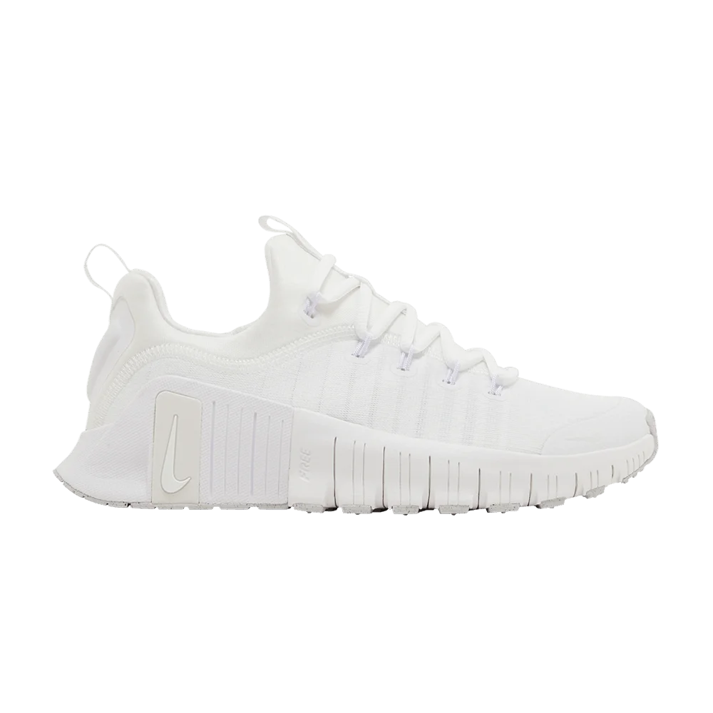 Krossovki-Nike-Wmns-Free-Metcon-6-Platinum-Tint
