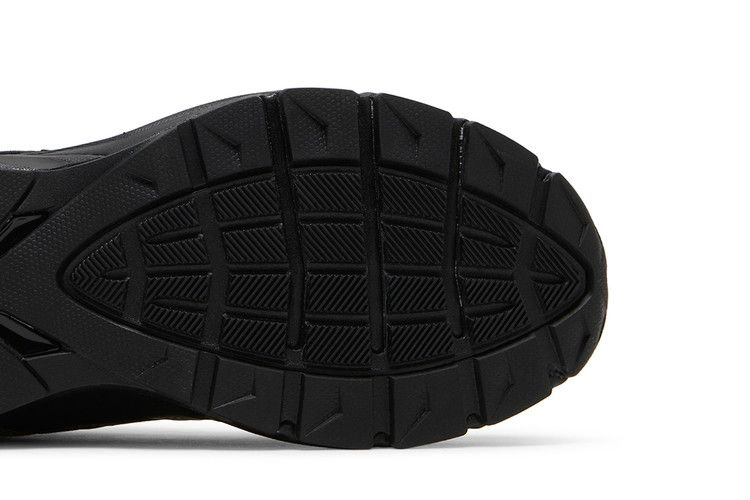 990v5-made-in-usa-triple-black-m990bh5_04