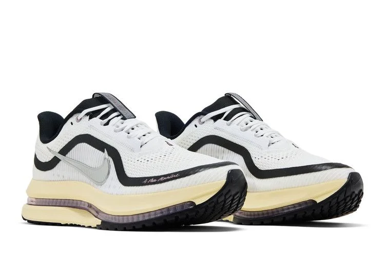 Krossovki-Nike-A-Ma-Maniere-X-Pegasus-Premium-SP-Summit-White-Metallic-Silver-7