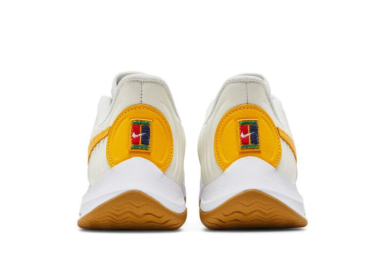 Кроссовки NikeCourt Air Zoom GP Turbo 'Summit White University Gold'