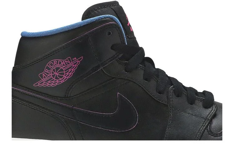Krossovki-Air-Jordan-1-Mid-Radio-Raheem-1