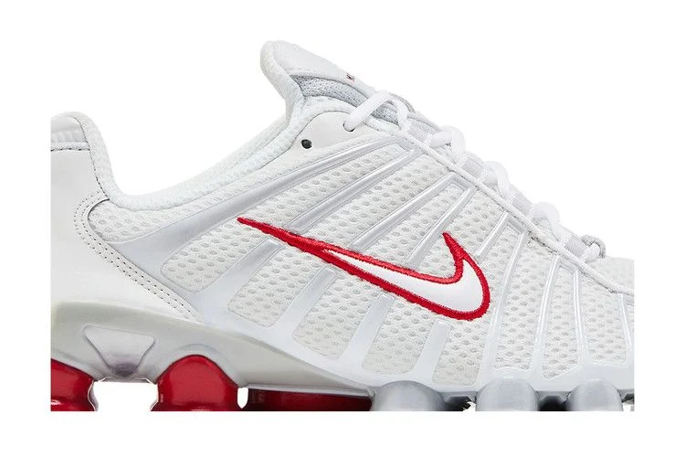 Кроссовки Nike Wmns Shox TL 'Platinum Tint Gym Red'