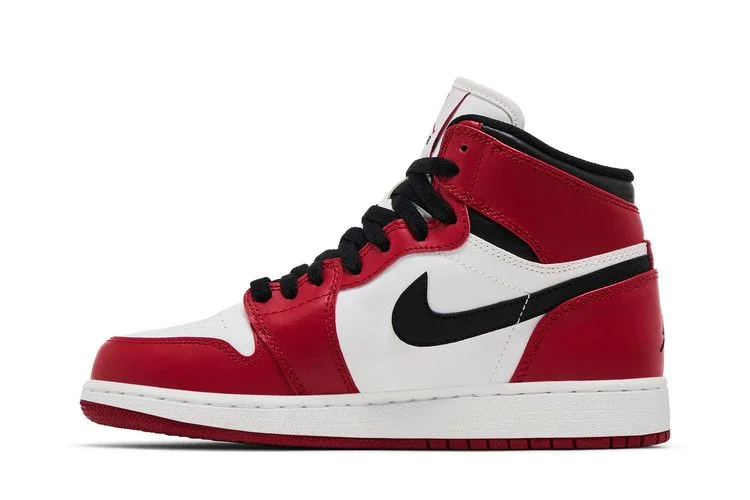 Кроссовки Air Jordan 1 Retro OG GS 'Chicago' 2013