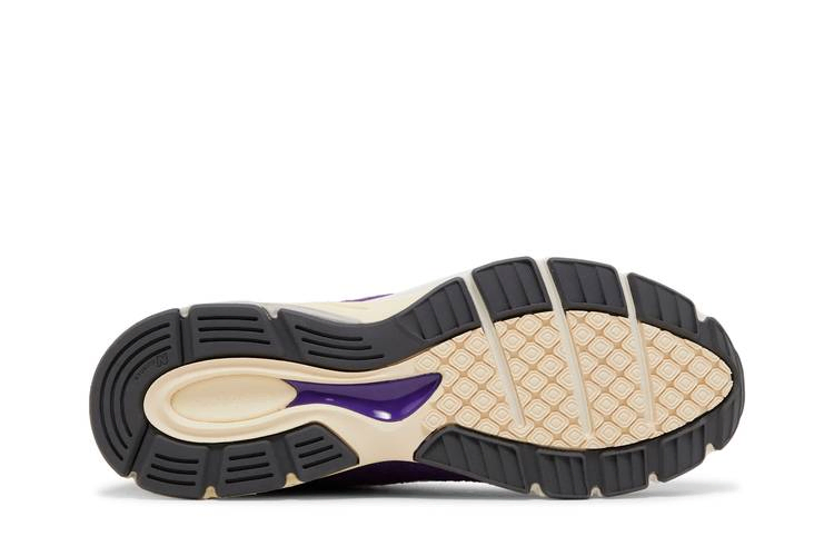Кроссовки Teddy Santis x New Balance 990v4 Made in USA 'Plum Purple'