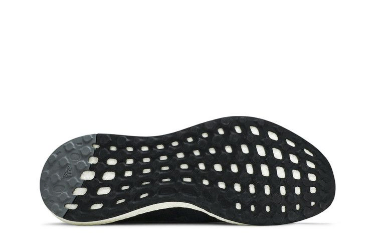 pureboost-go-core-black-ah2319_03