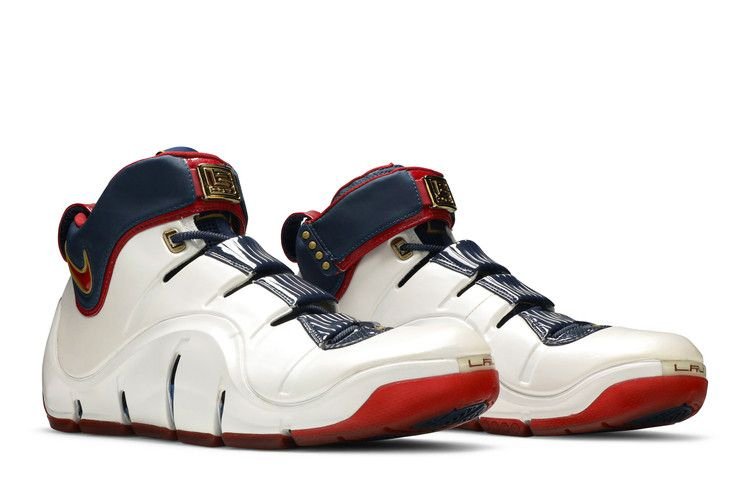 zoom-lebron-4-playoff-314647-161_07