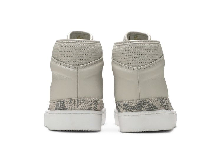 Кроссовки Air Jordan Westbrook 0 'Light Bone'