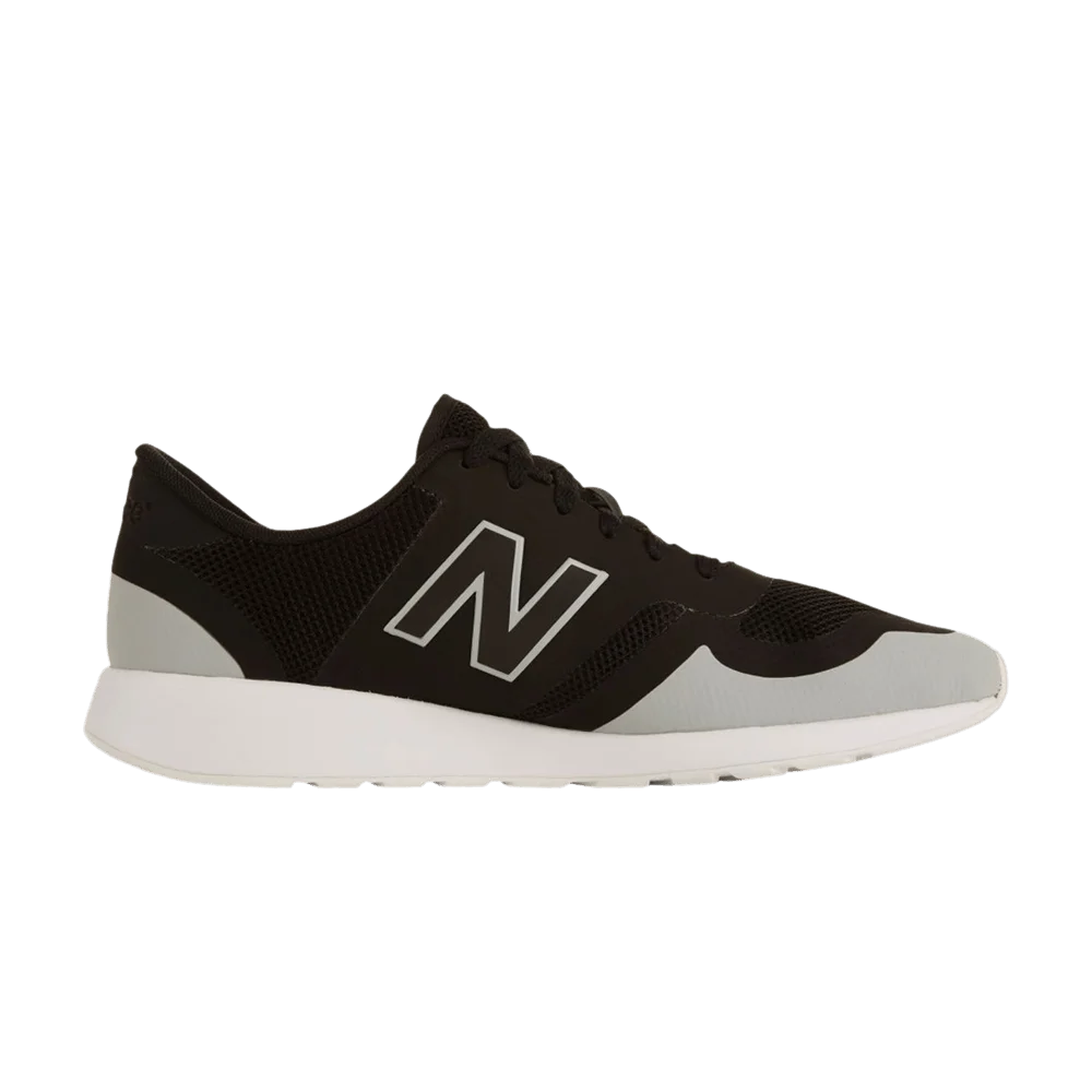 Krossovki-New-Balance-420-Re-Engineered-Black-Light-Grey