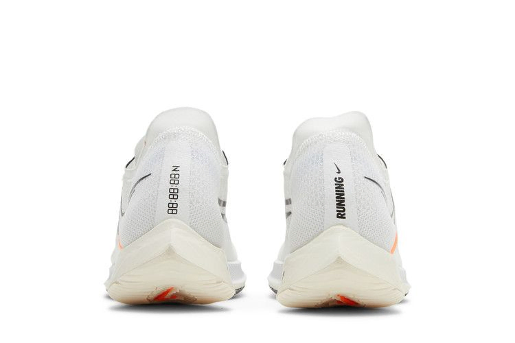 Кроссовки Nike ZoomX Streakfly 'White Photon Dust'