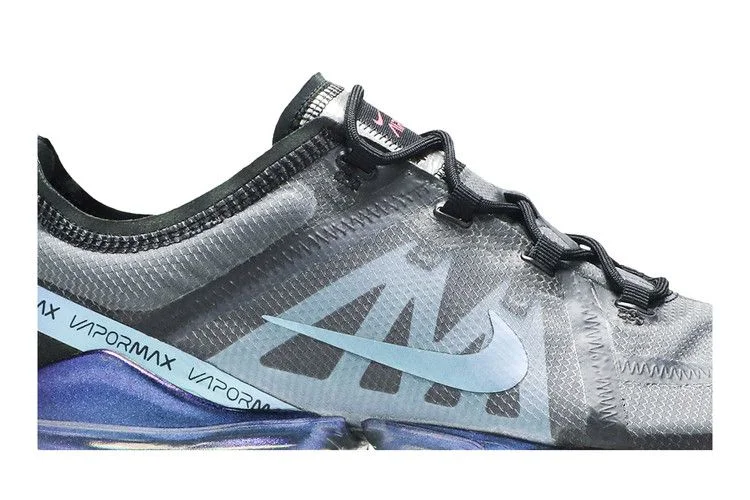 Кроссовки Nike Air VaporMax 2019 'Throwback Future'