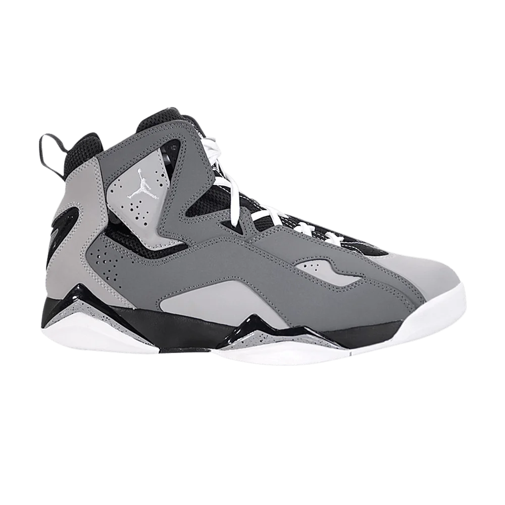 Krossovki-Air-Jordan-True-Flight-2