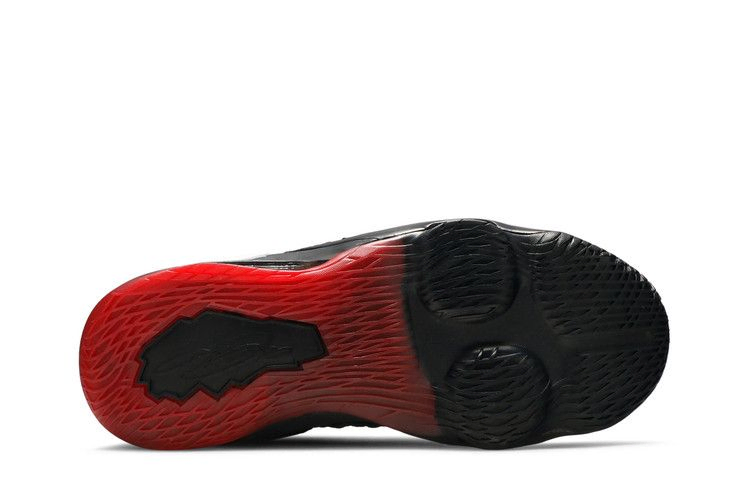 Кроссовки Nike LeBron 17 GS 'Infrared VI'