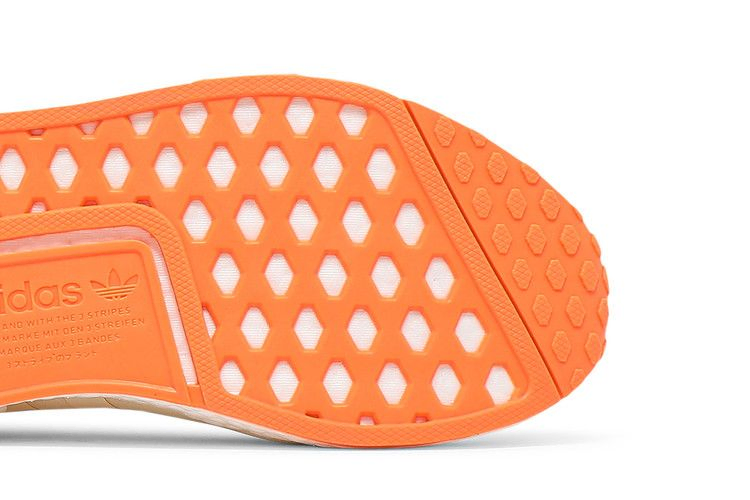 nmd_r1-cream-white-screaming-orange-fy5984_04