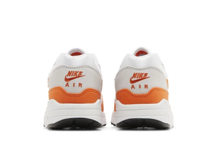 Кроссовки Nike Wmns Air Max 1 'Safety Orange'